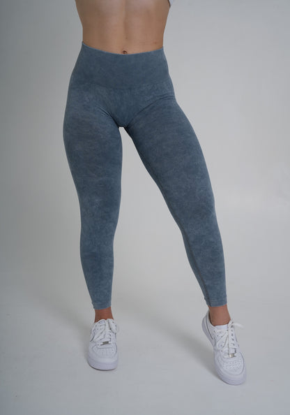 INITIUM 2.0 Scrunch Leggings - Stone Grey